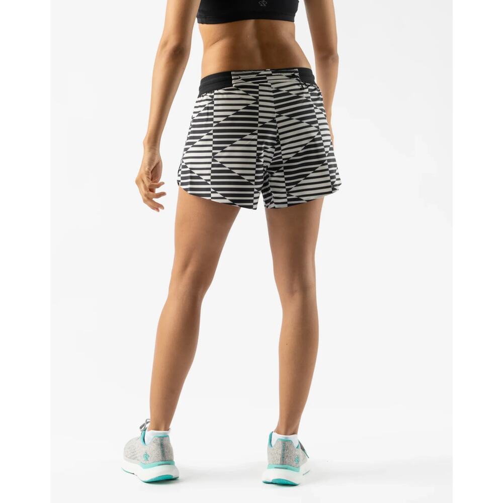 Rabbit Fuel n' Fly Running Shorts Black & White Geometric Graphic Print Medium - Picture 12 of 13